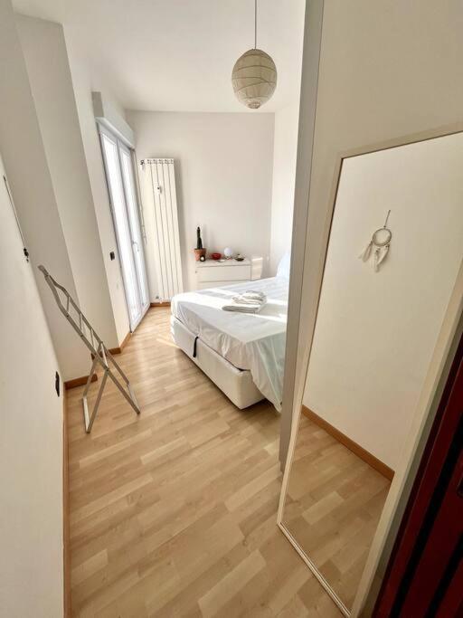 Ferienwohnung Casa Solymar Vallecrosia Exterior foto