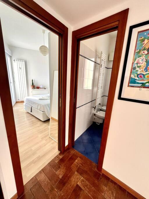 Ferienwohnung Casa Solymar Vallecrosia Exterior foto