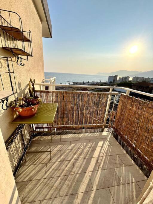 Ferienwohnung Casa Solymar Vallecrosia Exterior foto